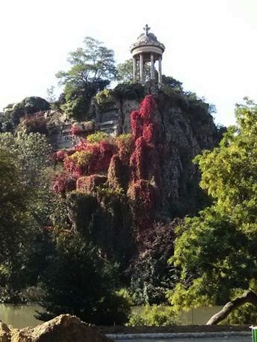 The park’s Temple de la Sibylle from below